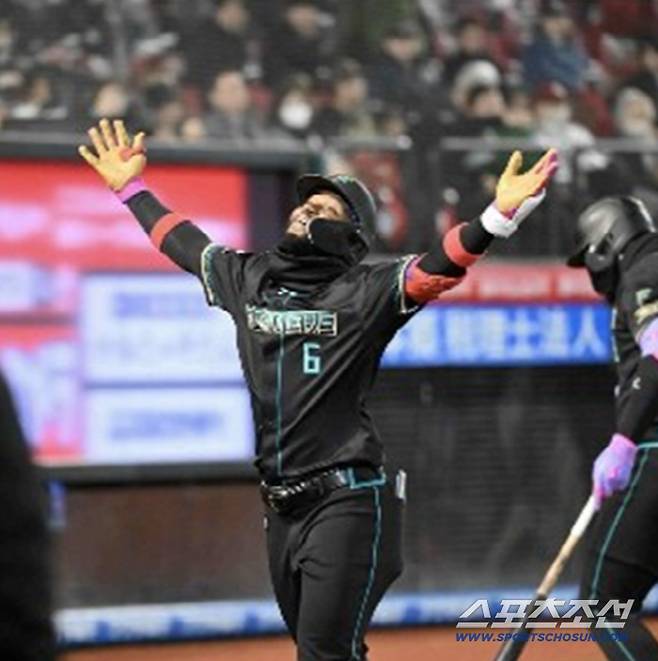 9이닝 1안타 0대1 완투패라니, 그런데 1안타가 홈런이라면, 2시간 20분짜리 영화처럼[민창기의 일본야구]