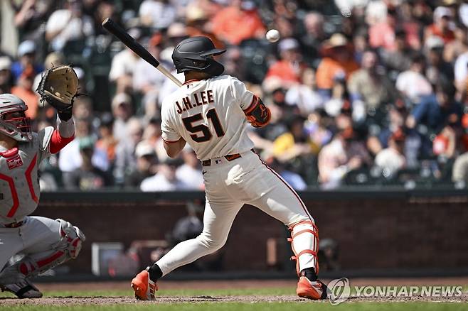 MLB 샌프란시스코 이정후, 필라델피아전 무안타…4월 타율 0.083