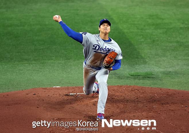 초구 볼 못참은 오타니? 또 ML 역사 썼다..역대 최초 ‘1회 초구 ABS 챌린지’ 진기록