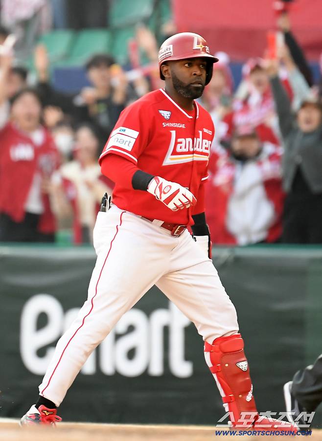 9회말 1점차 무사 1-2루, 흔들리는 김서현, 여기서 에레디아...천금 찬스가 왜 재앙이 됐나 [인천 현장]