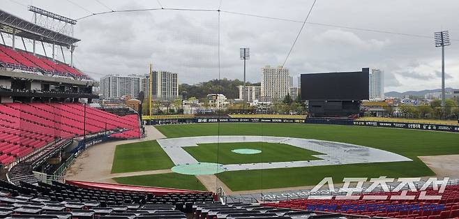 [오피셜]네일 vs 후라도, 1선발 결승 빅매치였는데...하늘이 안 돕는다. 광주 우천취소