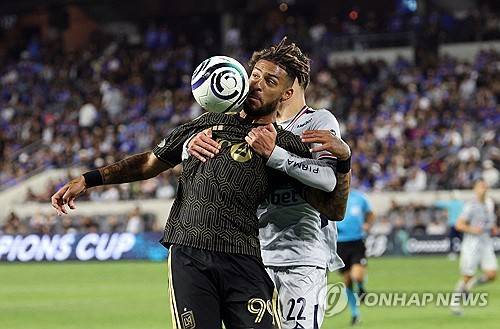 손흥민 최악의 부진 왜? 족집게 분석 나왔다…탐욕의 골잡이 때문→