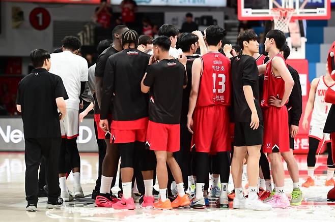 '일부러 졌나?' 정규리그 최종전 고의패배 의혹... SK·정관장 재정위 회부