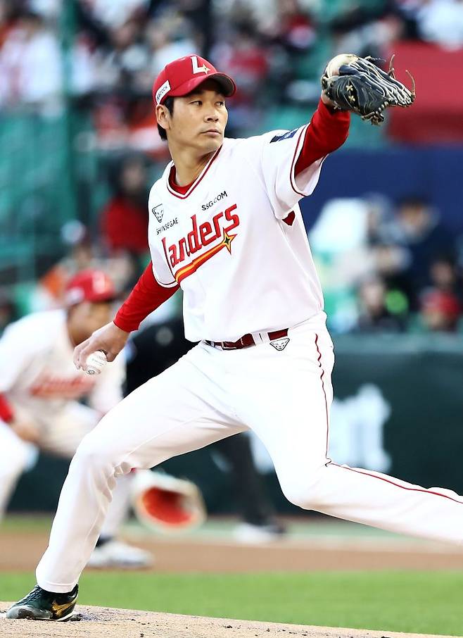 前 일본 국대 투수가 시작부터 KO 위기라니… 기다릴 시간 별로 없다, 승부처 찾아왔다