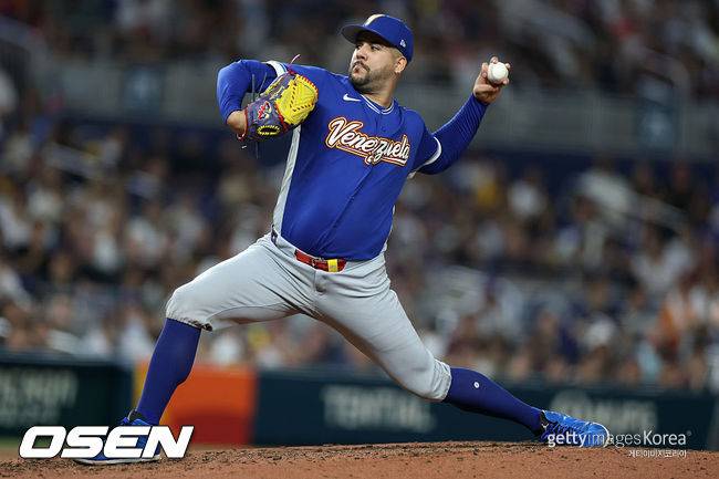 WBC 우승 영웅이었는데...패전 처리인가, 볼넷→안타→볼넷, ERA 6.35 불안감 어쩌나