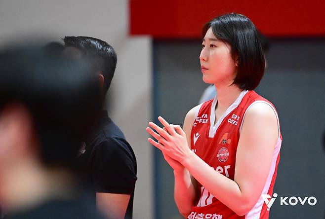 '해체 위기' 페퍼저축은행 여자배구단, 극적 회생 가능할까