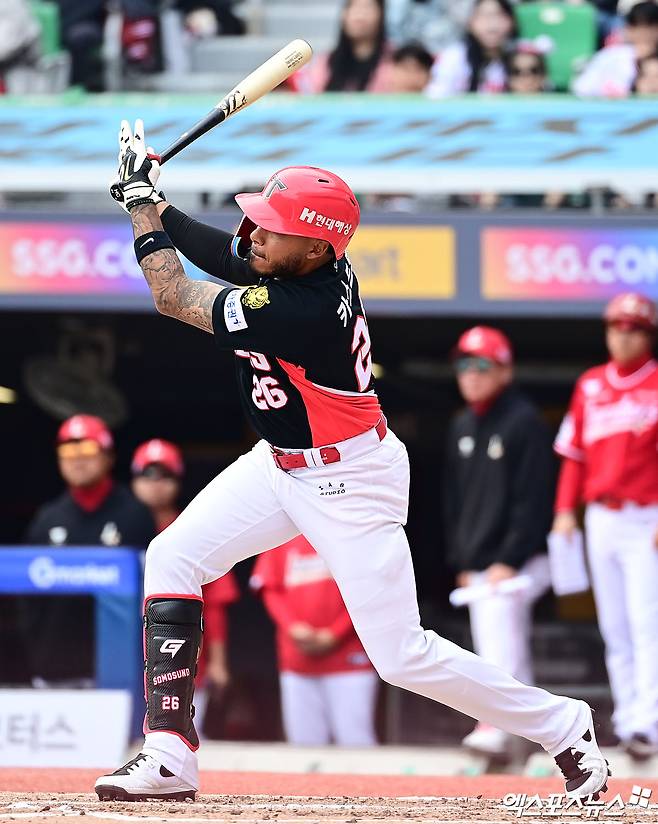 '리그 2위' KIA 외인 타자 감 잡았나…