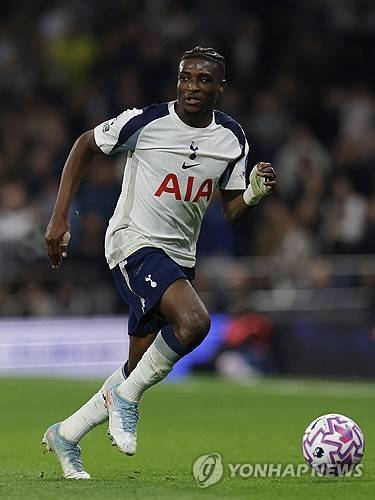 손흥민, 이런 팀에서 어떻게 10년이나 뛰었나…'뉴 에이스' 부상 재발에 수술 가능성, 월드컵도 무산 위기