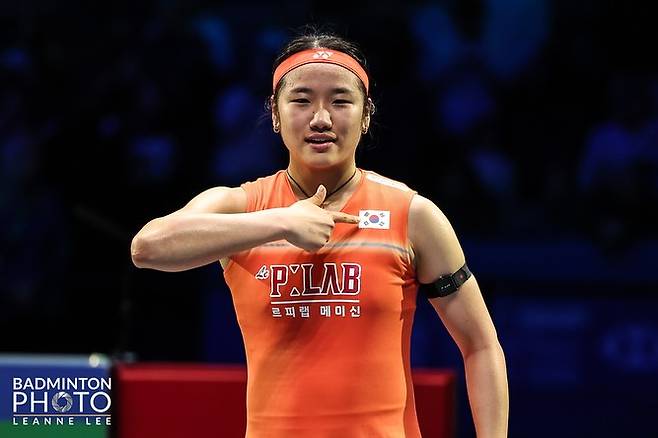 [아시아선수권대회] 와르르 망가트렸다…안세영, 日 미야자키 2-0 완파 ‘깔끔하게 4강 진출’ ‘그랜드슬램 파란불’