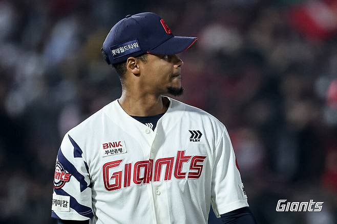 폰·와 급이라 했지만, 현실은 11사사구 남발…롯데 157km 에이스 어깨에 '연승' 달렸다