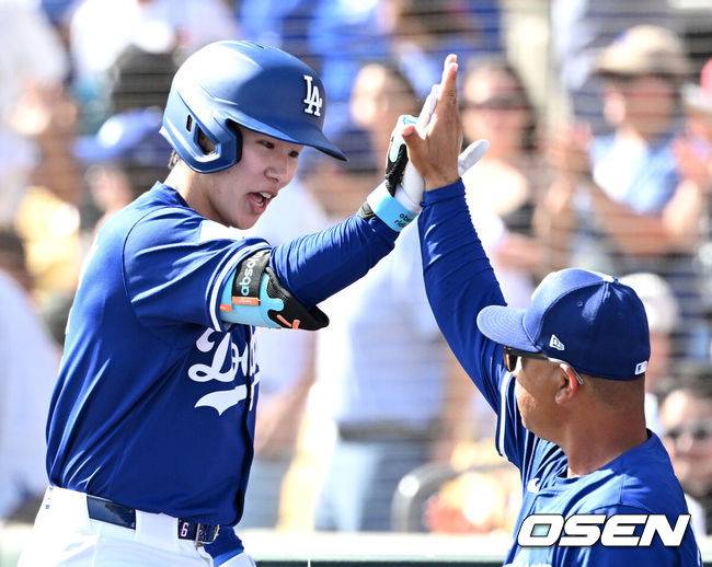 '100달러 대신 출장 기회 달라' 김혜성, 로버츠 감독에게 바라는 단 한 가지