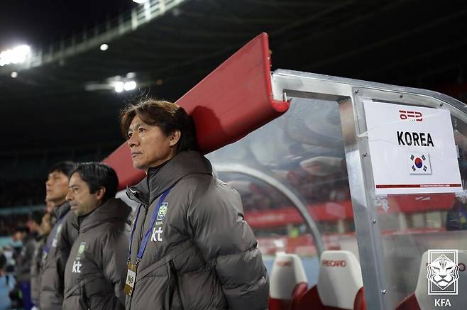 “홍명보 나가” 김영광 소신발언 “이정효 감독이 대표팀 부임해야”…“시즌 도중 또 감독 빼오란 말이냐” 비판에 “당장 선임해라는 말 아냐” 정중하게 해당 발언 설명