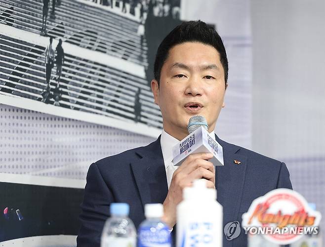 '고의 패배' 논란 사과한 SK 전희철