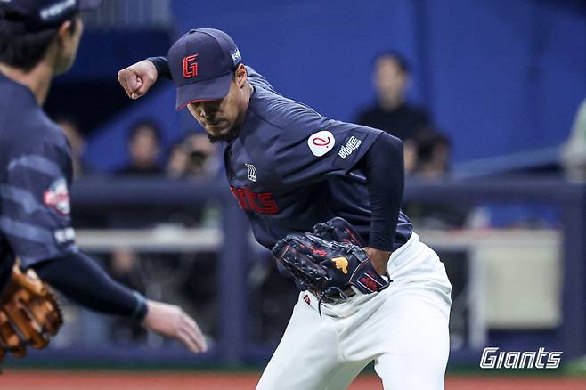 롯데 선발 투수가 11탈삼진이라니…신바람 '자이언츠' 7연패 뒤 2연승 [IS 고척]