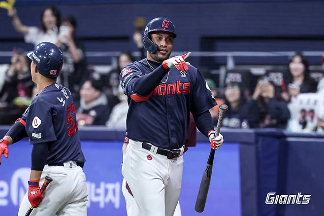 롯데 선발 투수가 11탈삼진이라니…신바람 '자이언츠' 7연패 뒤 2연승 [IS 고척]