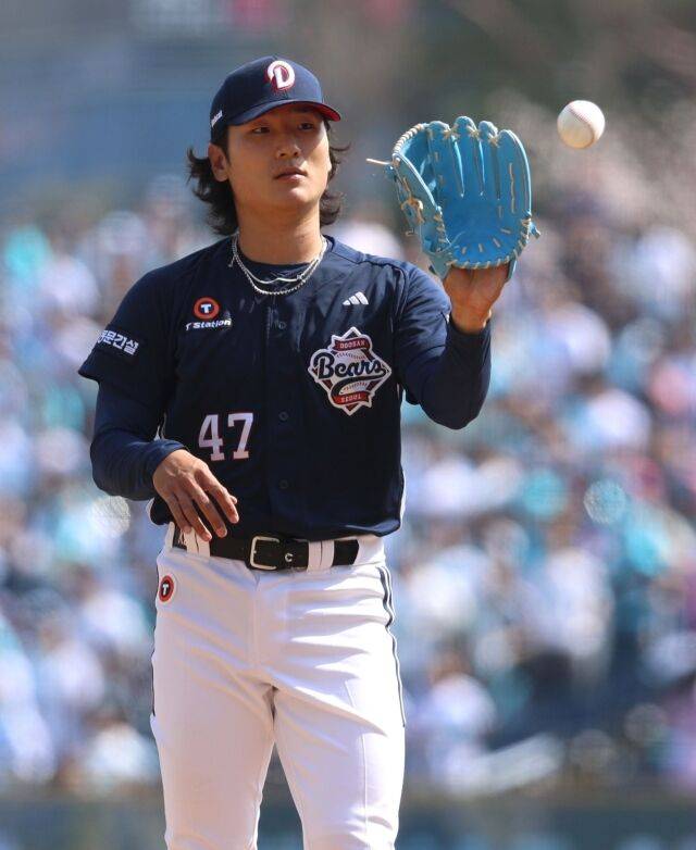 '4-0→4-4→8-4→8-7' 연장 11회 대혈투, 결국 두산이 웃었다…