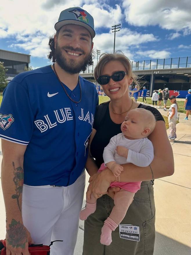 '망연자실' 폰세 아내, 남편 시즌아웃에 심경 토로