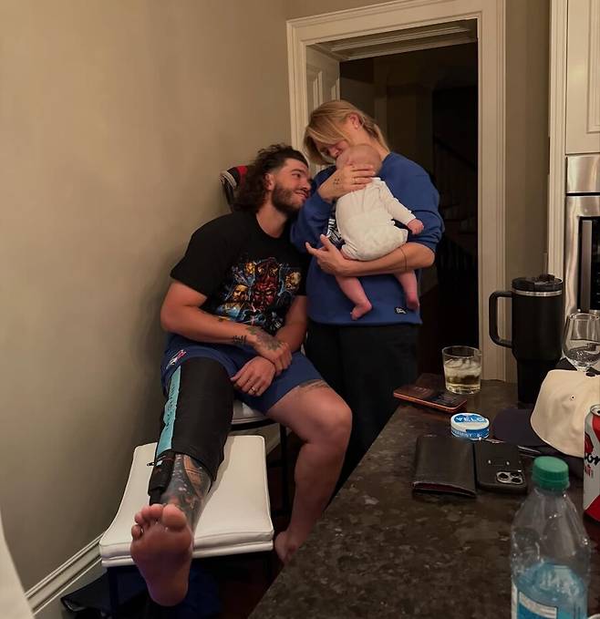 '망연자실' 폰세 아내, 남편 시즌아웃에 심경 토로