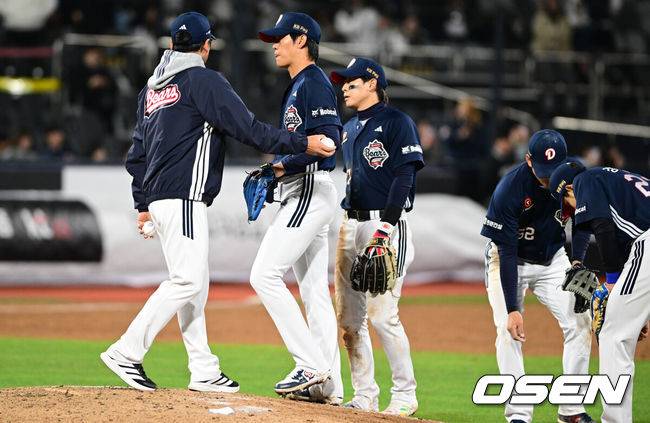 '156km' KKKKKKKKK에도 승리 증발 실화냐…살떨린 공포의 11사사구쇼, 이기고도 찝찝한 이 기분 왜일까