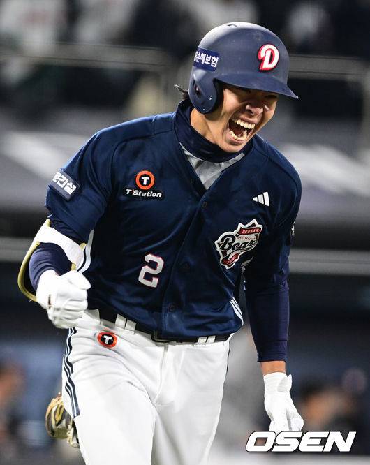 ‘롯데→두산’ 초대형 트레이드 대박 터졌다! 번트 실패 딛고 연장 결승타, 못말리는 스타성 “오히려 클러치상황이 안 떨려”