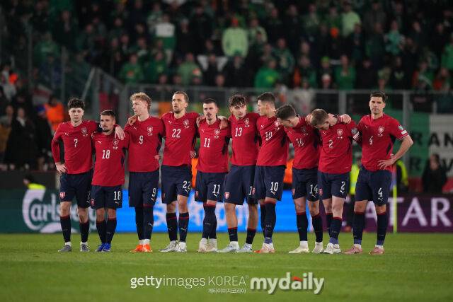 '불안한 한국 상대로 승리 기대하기 어렵다' 유럽 복병 전력 혹평…'약팀이 많은 A조, 한국 조 2위 전망'