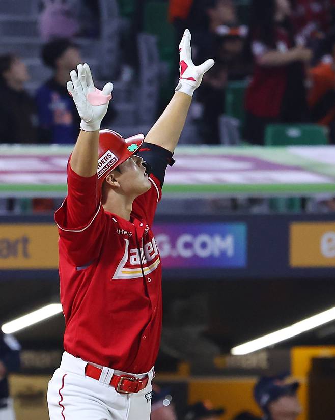 문현빈부터 오재원까지…KBO 휩쓰는 '청대 주장' 보증수표 [IS 서포터즈]