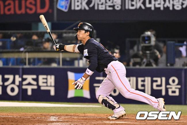 ‘삼진왕’ 득점권도 1할타자 노시환 4번, ‘22타석 연속 무안타’ 오재원 1번, 왜 언제까지 고집할까