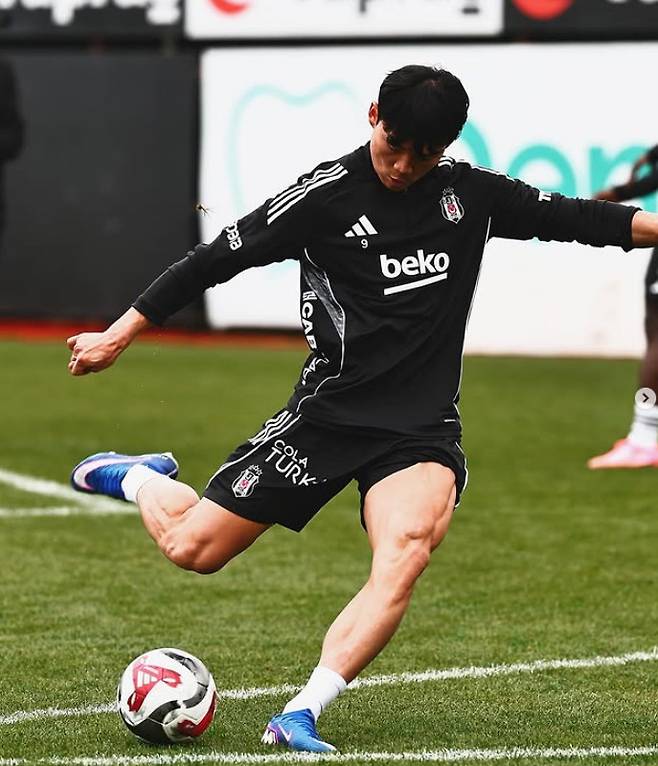 '튀르키예 또 찢었다' 오현규, 이적 후 첫 멀티골 대폭발 '벌써 6·7호골'... 베식타시, 4-2 완승