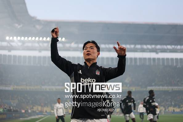 '손흥민 이후 20골 이상 터뜨려 줄 공격수 탄생' 오현규, 시즌 16·17호골 폭발...베식타스, 안탈리아스포르 4-2 제압