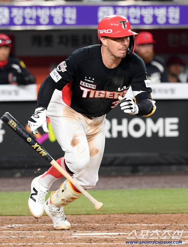 80억 유격수 안 부럽다...데일, KIA 역사를 새로 썼다 '데뷔 11G 연속 안타' [대전 현장]