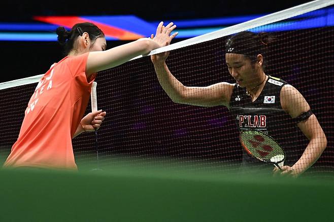 안세영, 피도 눈물도 없네…'친한 언니' 심유진 만나 10-0 깜짝 스코어→'코리안 더비' 2-0 완승+아시아선수권 결승행