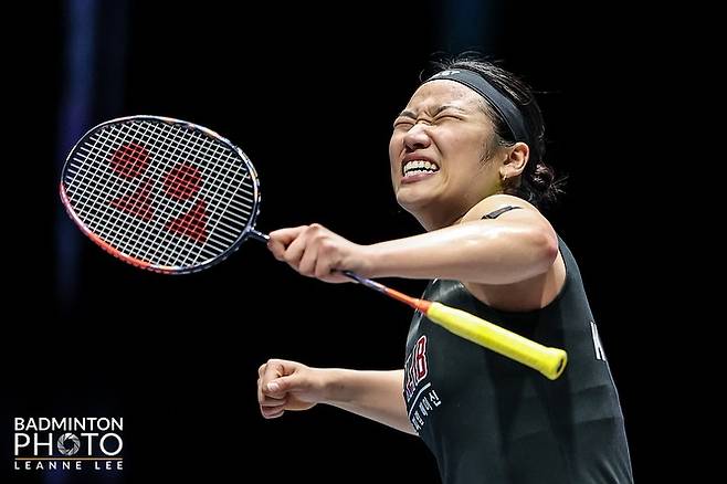 '韓 여자 배드민턴 역사상 첫 사례 나올까' 안세영 그랜드 슬램 마지막 퍼즐 남았다...심유진 2-0 제압, 아시아 선수권 결승 진출