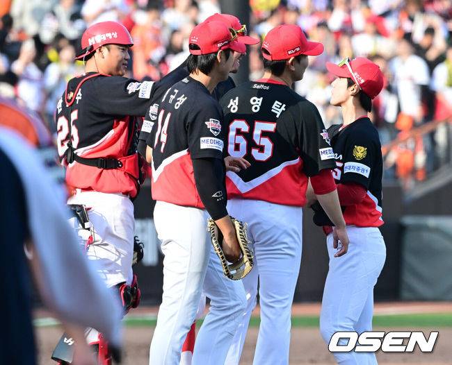 KIA 뒤집기쇼! '8회 5득점 빅이닝→김호령 슈퍼캐치' 한화에 6-5 역전승, 3연승 질주 [대전 리뷰]