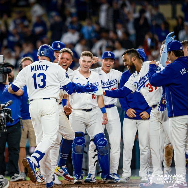 '와 ML 최초' 한국행도 고민했는데, 다저스 역사가 됐다…