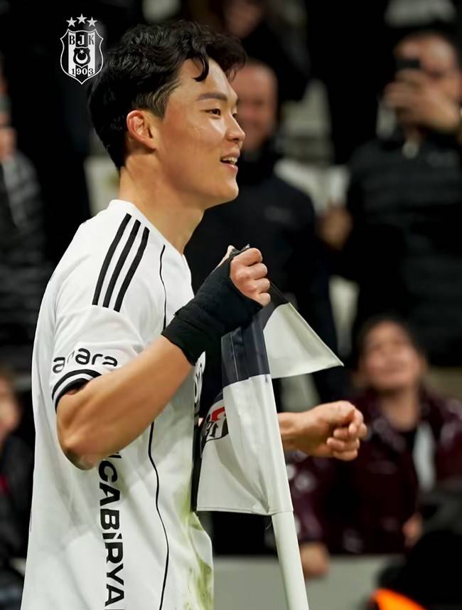 손흥민 제치고 韓 주전 공격수 가능...'261억' 오현규 멀티골 넣고