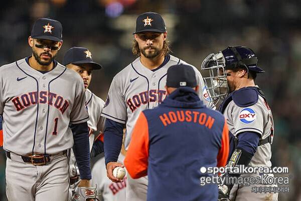 '한국 돌아와야 하나' '前 한화' 와이스, 홈런 맞고 시즌 2패→'ERA 7.36'…1승도 못 했는데 '대위기'