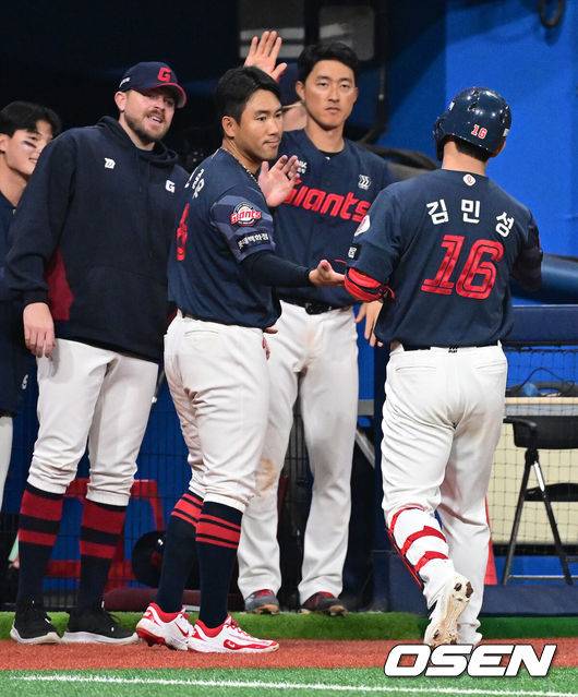 '꼴찌' 득점권 최악의 팀인데, 9회 1-0 앞선 키움은 왜 전진수비 안했나…롯데 시네마의 복선