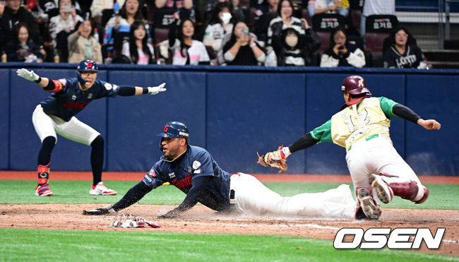 '꼴찌' 득점권 최악의 팀인데, 9회 1-0 앞선 키움은 왜 전진수비 안했나…롯데 시네마의 복선