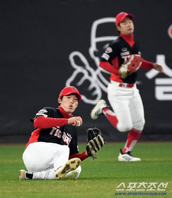 '통곡의 호령존' 한화 FA 군침 흘릴까…KIA, 오늘 가장 쌉니다