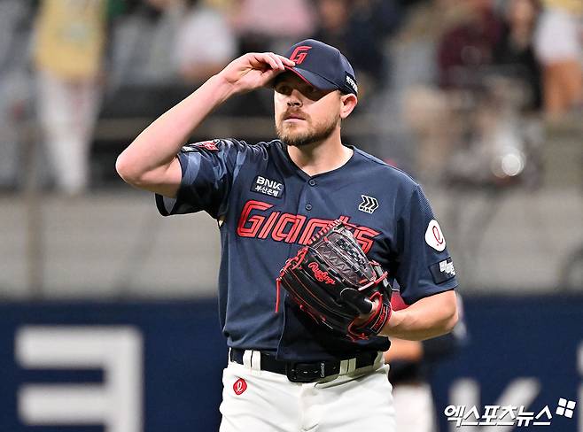 롯데팬 함성에 '가슴 두근두근' 비슬리…