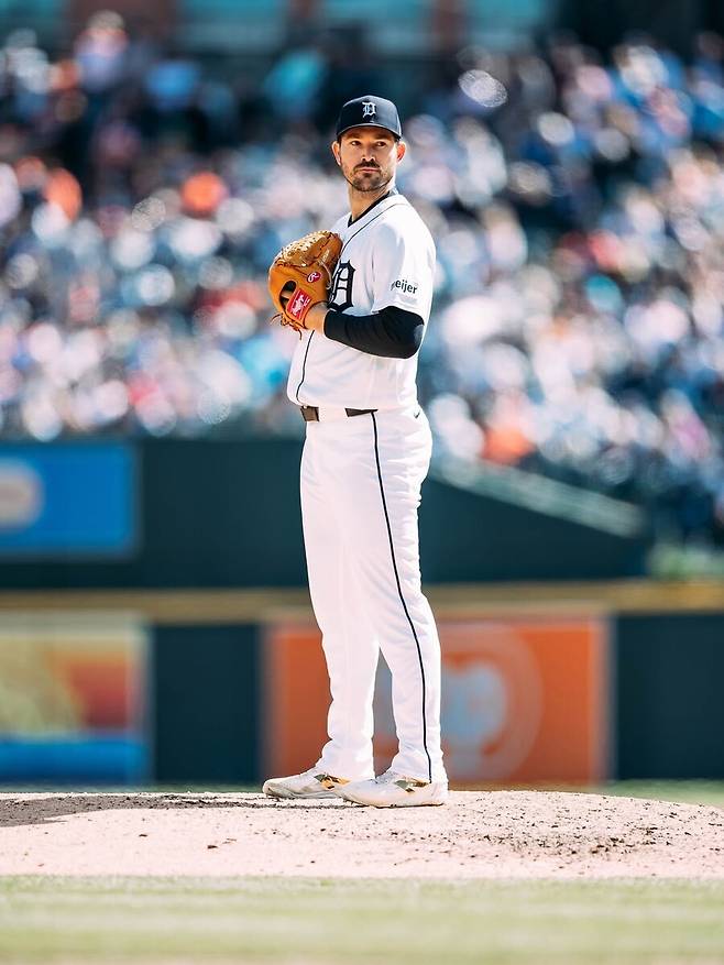 이래서 KBO 12승 에이스 ML 갔구나…155km 감탄의 연속, 마침내 생애 첫 세이브 따냈다