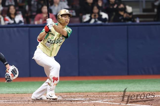 '최하위' 키움 초비상! 주전 유격수 어준서 전격 말소