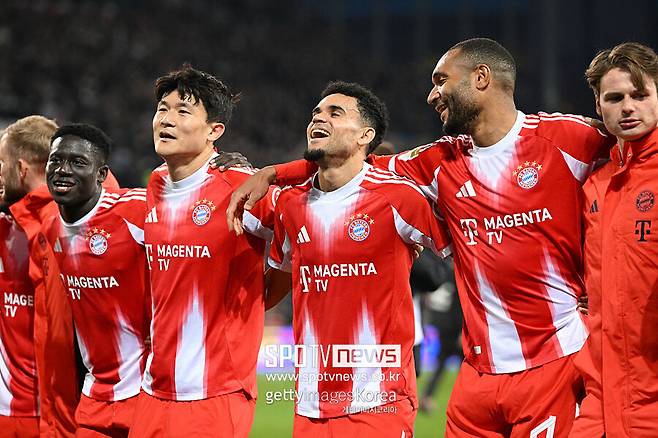 일본은 3점, 한국은 1점…온몸 던진 김민재, 뮌헨 무실점 5-0 완승 수훈 등극 → 인색하던 獨 빌트 '최고 평점'