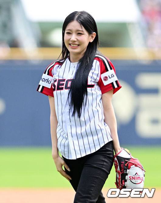 '6연승' LG, 치사하게 치트키 꺼내나...2년 연속 승리 요정, 올해도 마운드 오른다