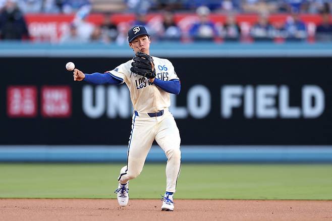 '만능 플레이어' 김혜성 또 날았다! LAD 감독의 무한 신뢰…'그냥 쳐봐' 좌완상대로도 교체 無→1안타 1도루 1볼넷