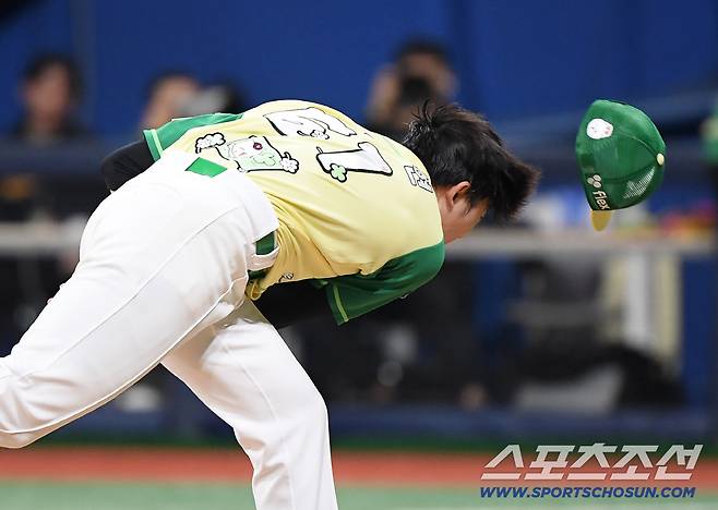 '한화가 푼' 배동현 3승 다승 선두! + 안우진 160㎞ → 키움, 롯데의 4연승 저지 [고척 현장]