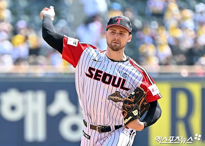 LG 폭주 끝이 없다…SSG 9-1 제압하고 3연전 싹쓸이+7연승 질주→'6이닝 무실점' 톨허스트 시즌 2승 [잠실:스코어]