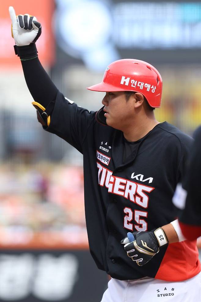 한화 악몽의 주말, KIA에 3연전 다 내줬다… 타선 폭발+마운드 호조, KIA 분위기 반전 성공 [대전 게임노트]