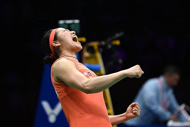 '1시간 40분 또 풀세트' 진짜 안세영 턱밑까지 따라온 건가…中 항복