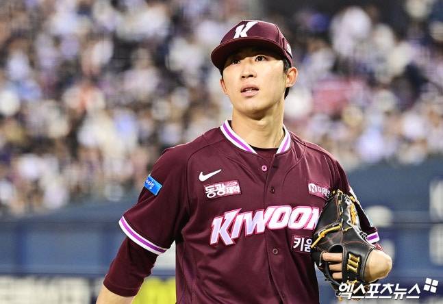 '160km' 안우진은 딱 1이닝 던졌는데, 롯데 9이닝 내내 '0-0-0-0-0-0-0-0-0' 침묵…홈런 1위에 가려진 '득점 꼴찌' 민낯 [고척 현장]